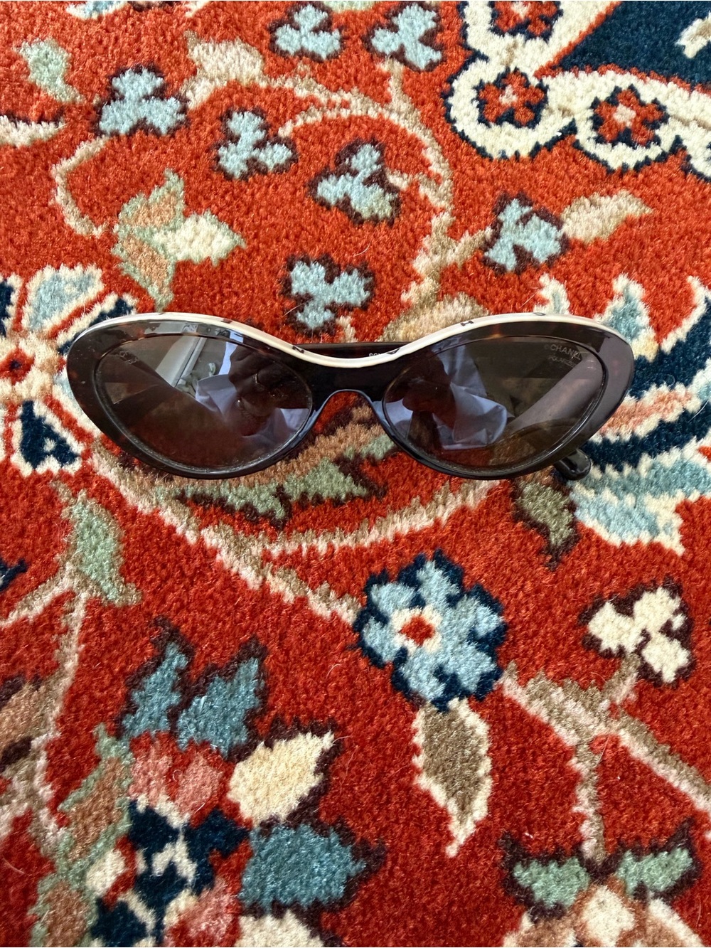 CHANEL 5416 oval cat eye sunglasses - Havana tortoise and cream